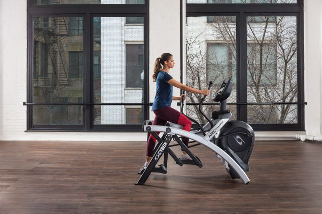 Cybex 525 Arc Trainer